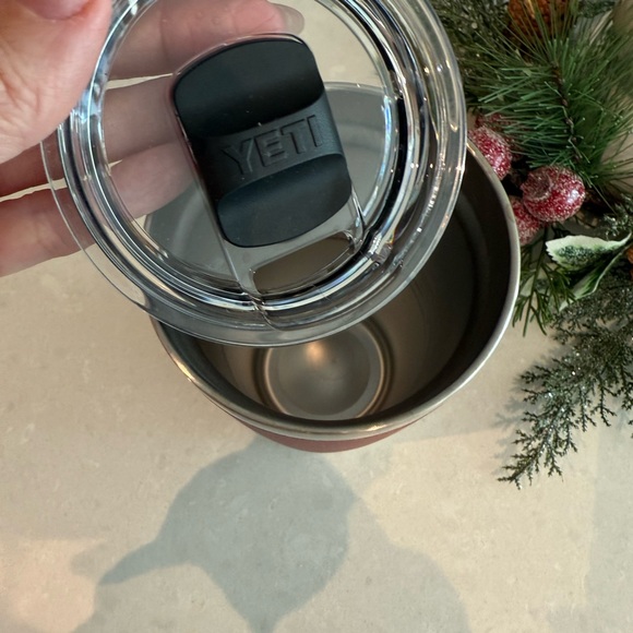 Yeti for Christmas - Picture 3 of 3